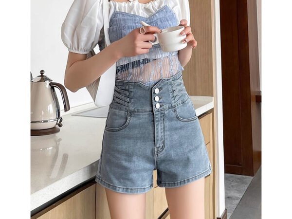 Casual Buttoned Denim A-Line Shorts for Women High-Waisted Slimming Straight-Leg Jeans