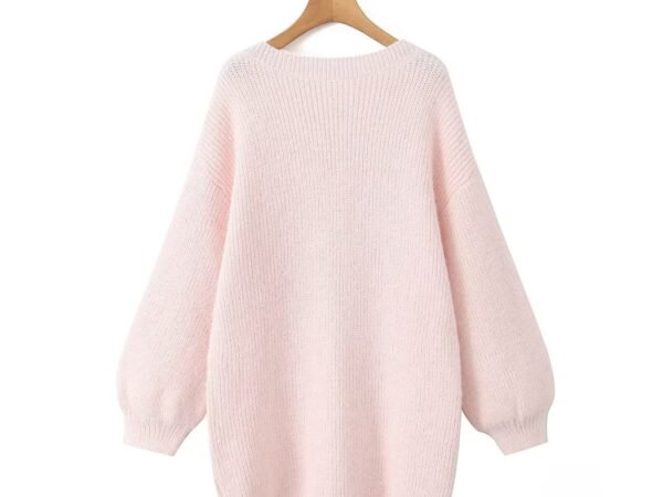 Women's loose knit sweater with a large V-neck and a lapel back
