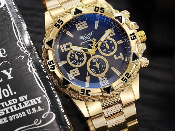 Men's casual sports men's watch steel strap quartz watch large dial