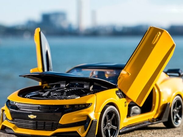 KIDAMI 1:32 Alloy Diecast Car Model Chevrolet Camaro Pull Back Sound Light Kids Toy Car Collection for Children's Gifts машинки